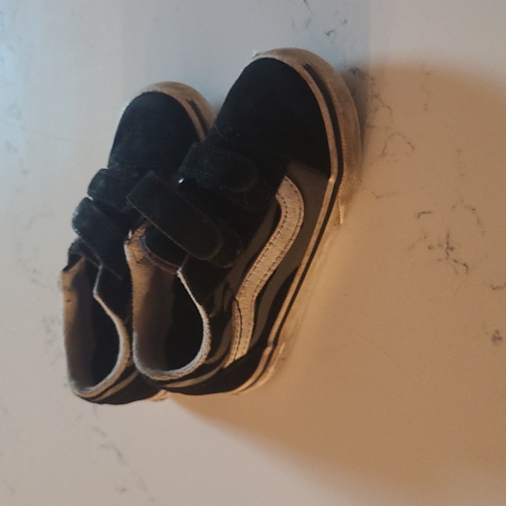 Toddler vans 7.5 black grey flames 🙂